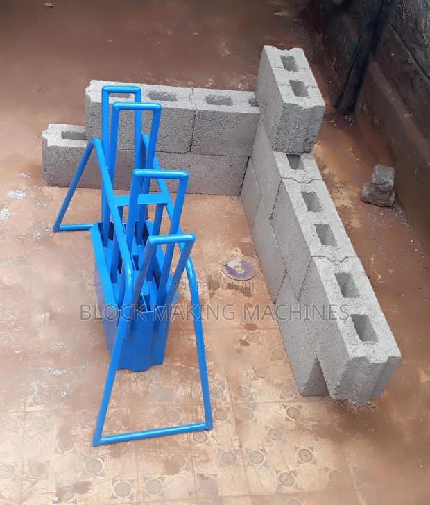 Hollow Block Interlocking Machines - thumbnail 7