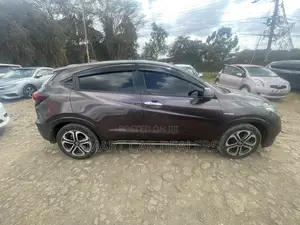 Honda Vezel 2018 Brown