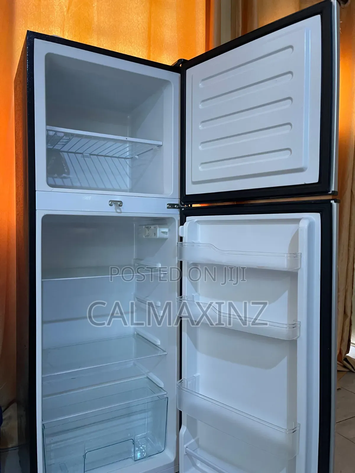 Rebune Fridge