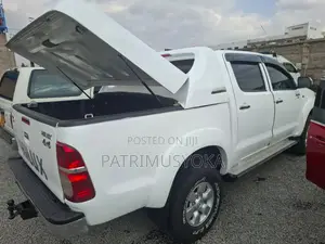Toyota Hilux 3.0 D-4D Double Cab 2008 White