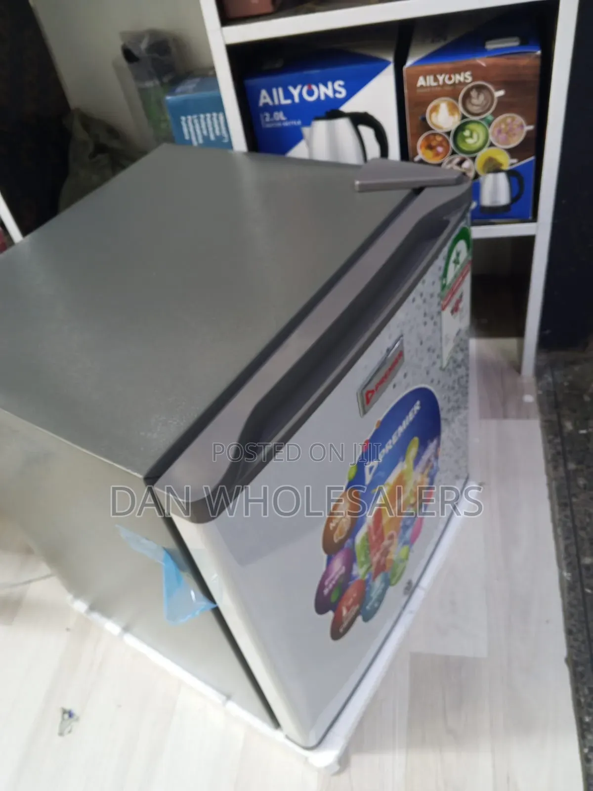 50 Liters Premier Fridge Silver Mini Cooler