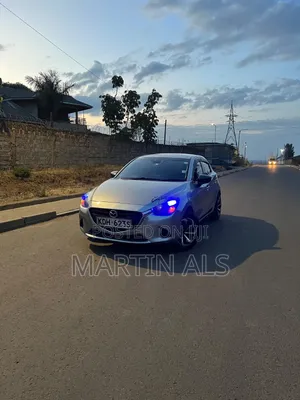 Mazda Demio 2016 Gray