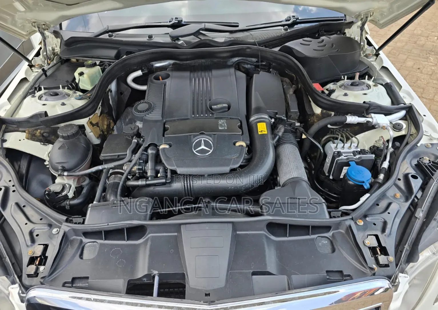 Mercedes-Benz E250 2012 White
