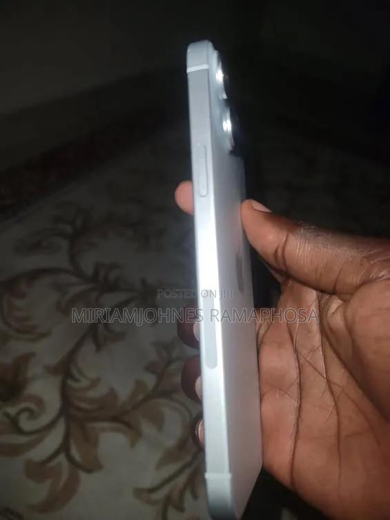 Apple iPhone 15 Plus 128 GB Blue - thumbnail 3