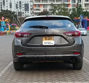 Mazda Axela 2016 Gray