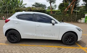 Mazda Demio 2018 White
