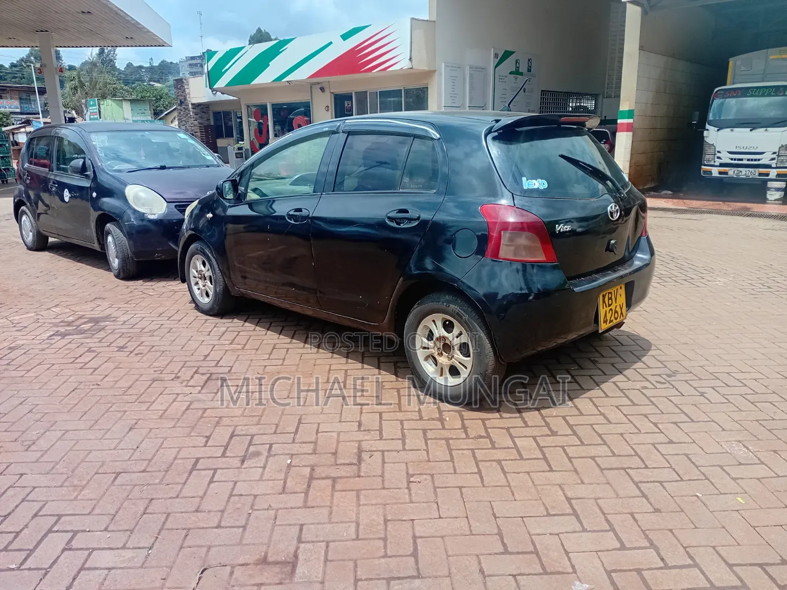 Toyota Vitz 2005 Black