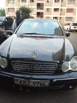 Mercedes-Benz C180 2006 Black