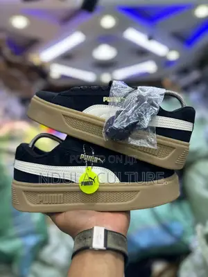 Puma Smash Platform V3 Sneakers