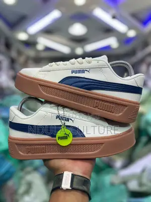 Puma Smash Platform V3 Sneakers