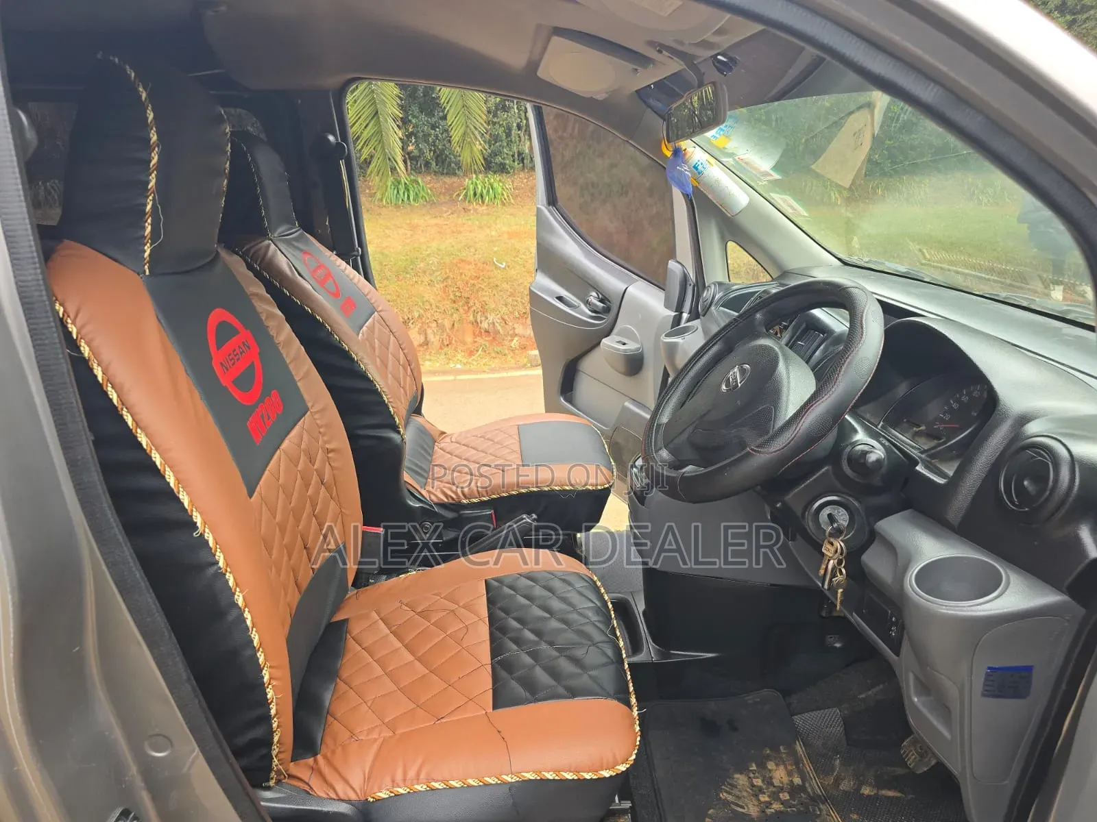 Nissan NV350 2013 Gray