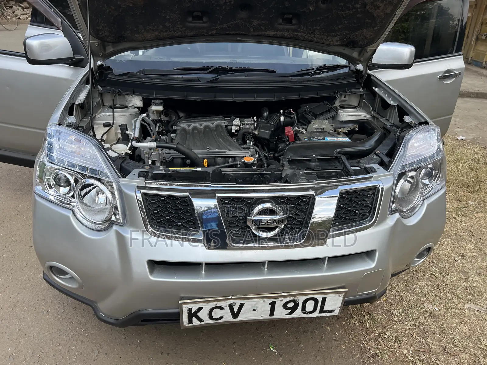 Nissan X-Trail 2012 Silver