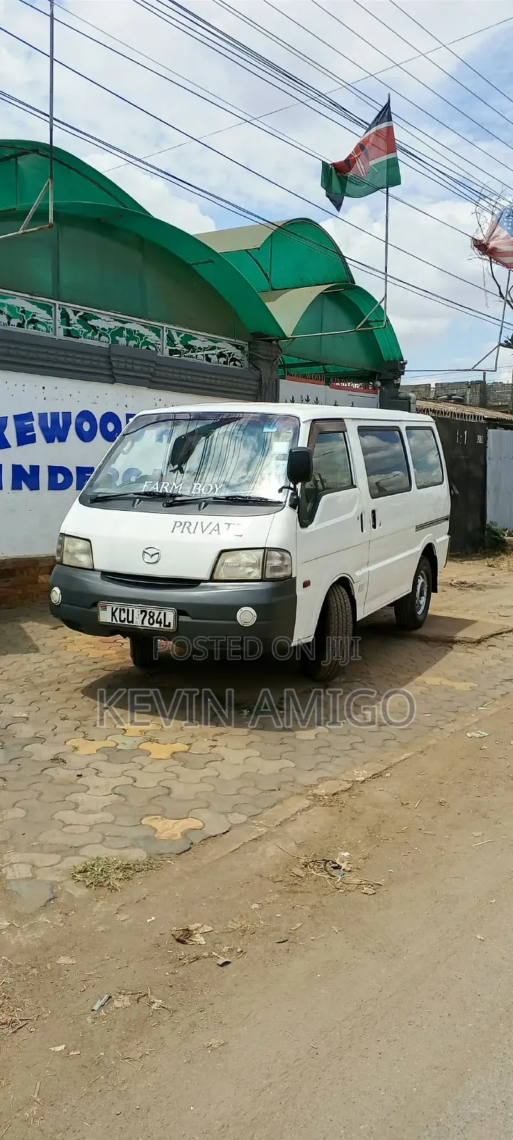 Mazda Bongo 2011 White