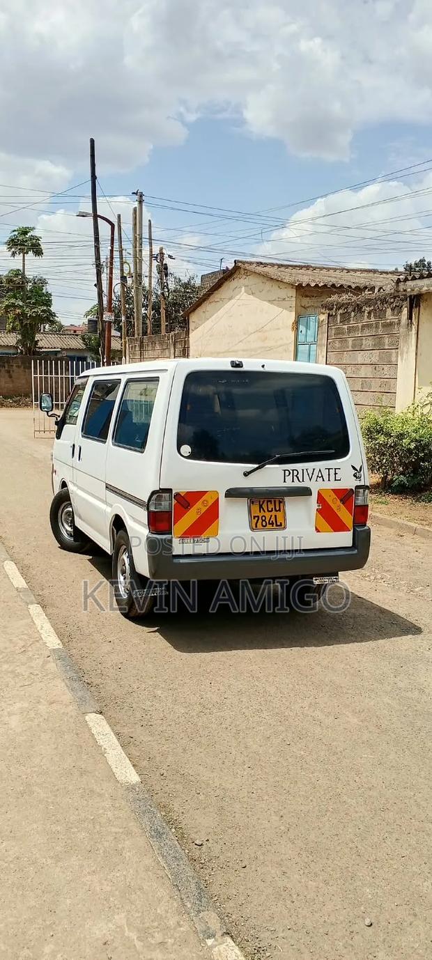 Mazda Bongo 2011 White - thumbnail 3