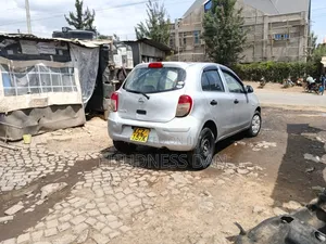 Nissan March 2013 Silver