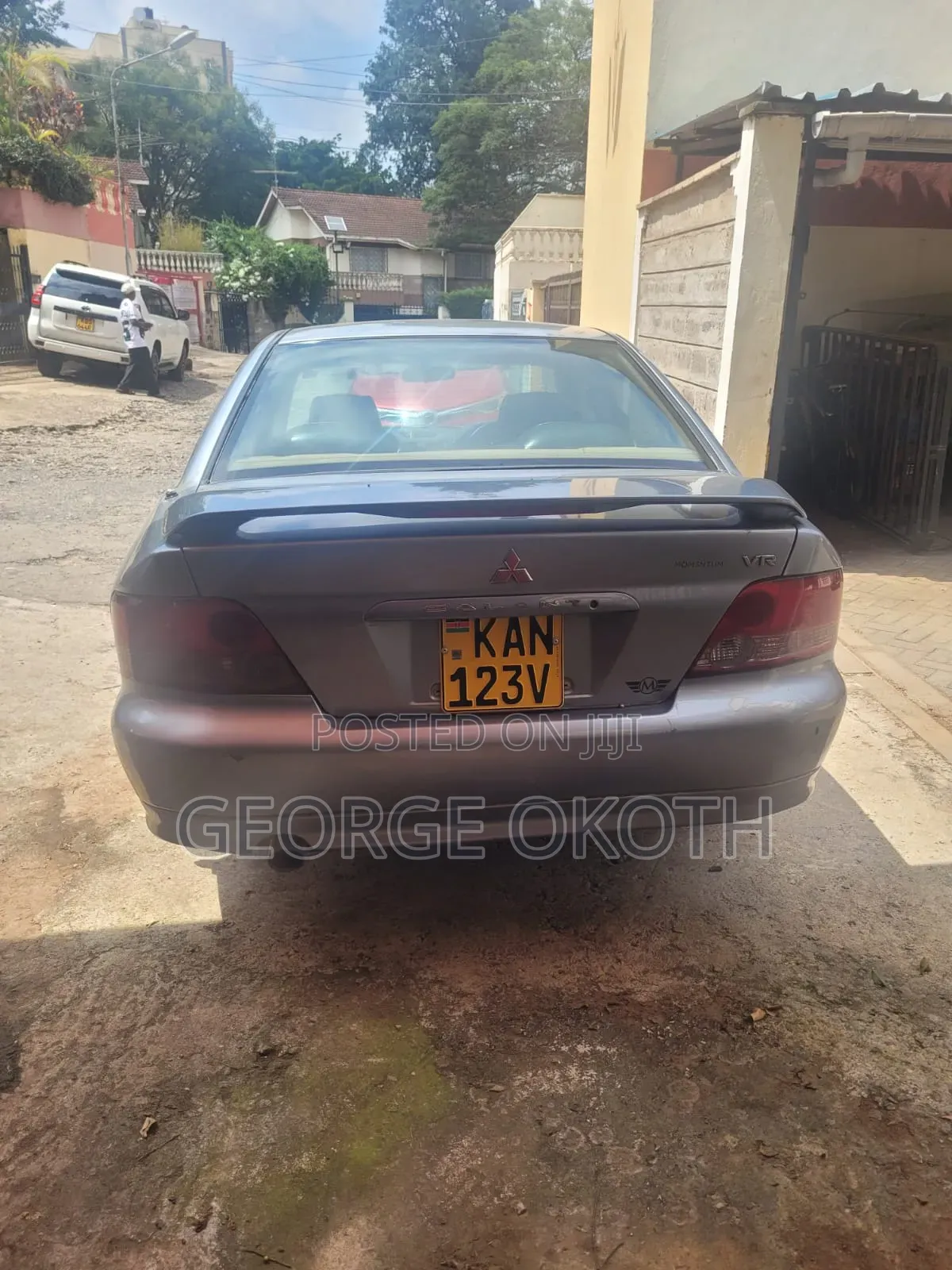 Mitsubishi Galant 2.4 2001 Silver