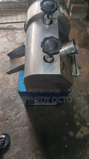 Heavy Duty Sugarcane Juice Machine
