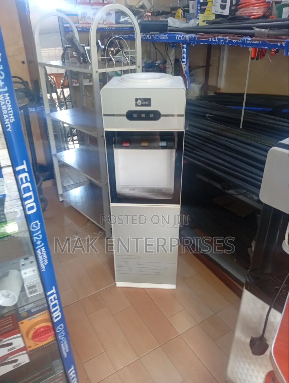 Water Dispenser