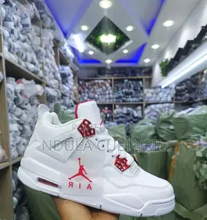 Jordan 4 Metallic Red