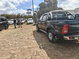 Toyota Hilux 3.0 D-4D Double Cab 4x4 Raider 2006 Black