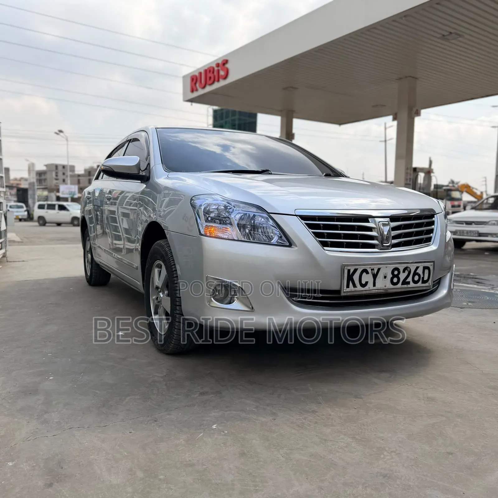Toyota Premio 2014 Silver
