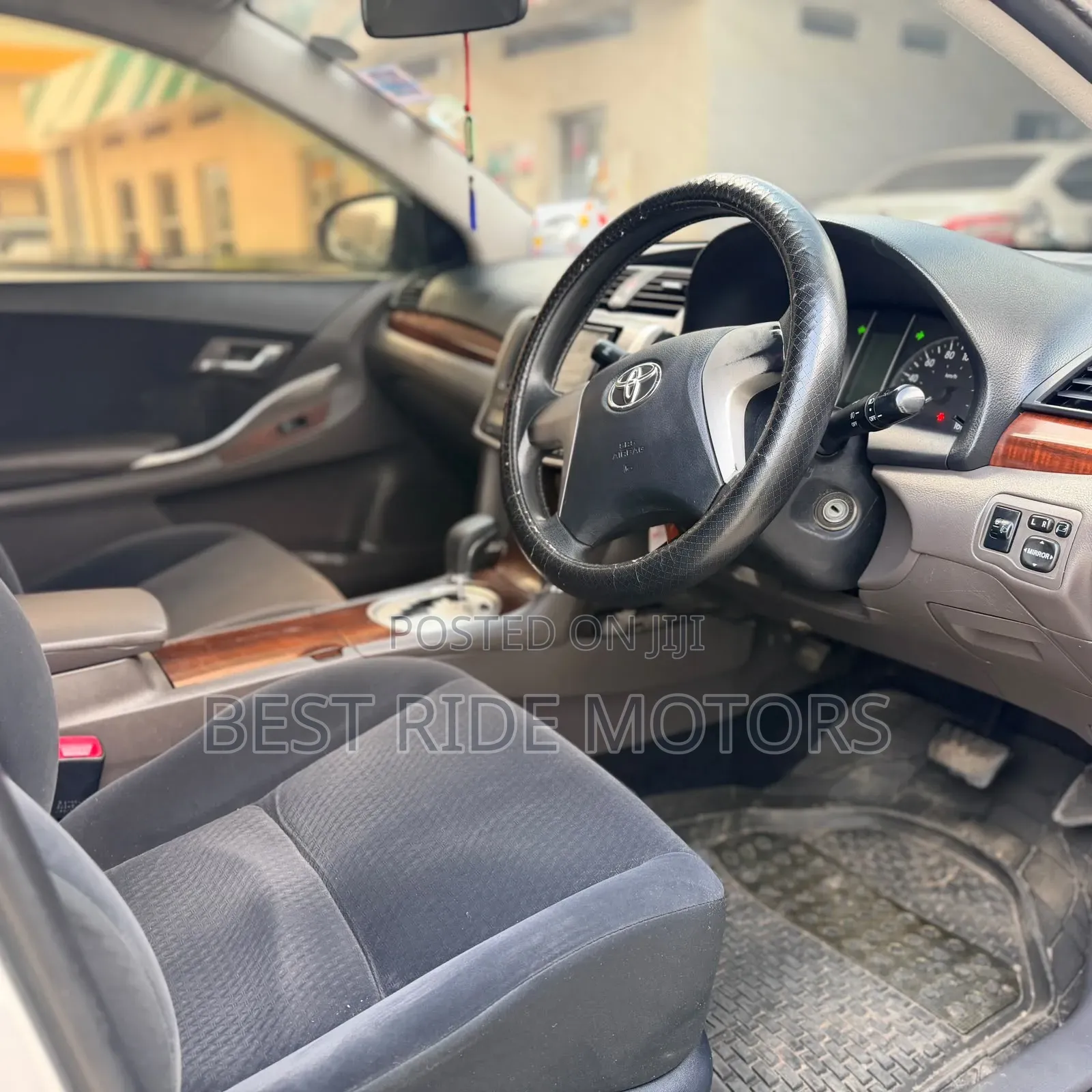 Toyota Premio 2014 Silver