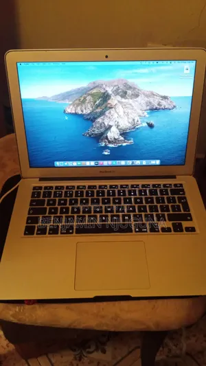 Laptop Apple MacBook 2017 8GB Intel Core i5 SSD 128GB