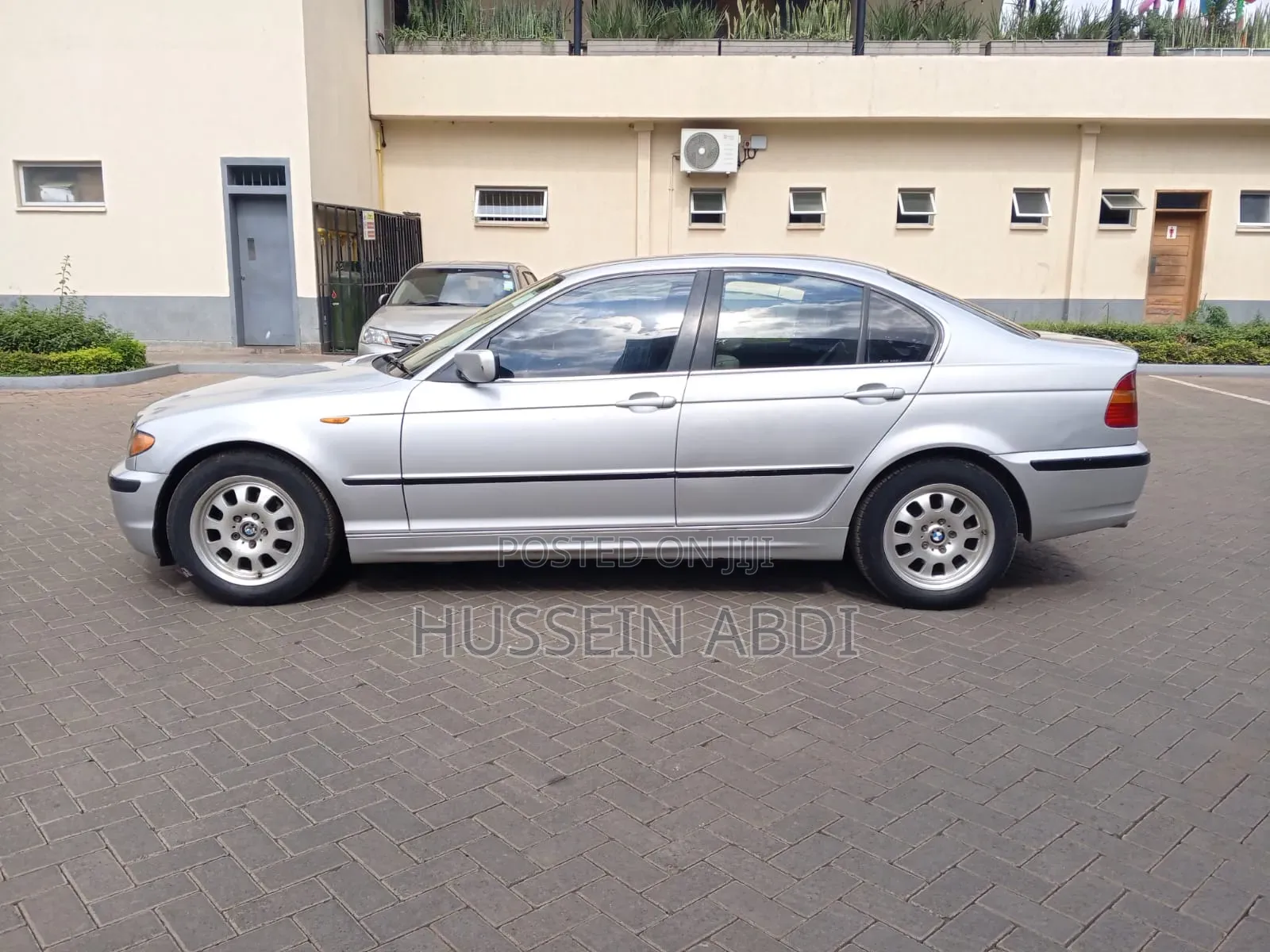 BMW 320i 2002 Silver