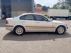 BMW 320i 2002 Silver