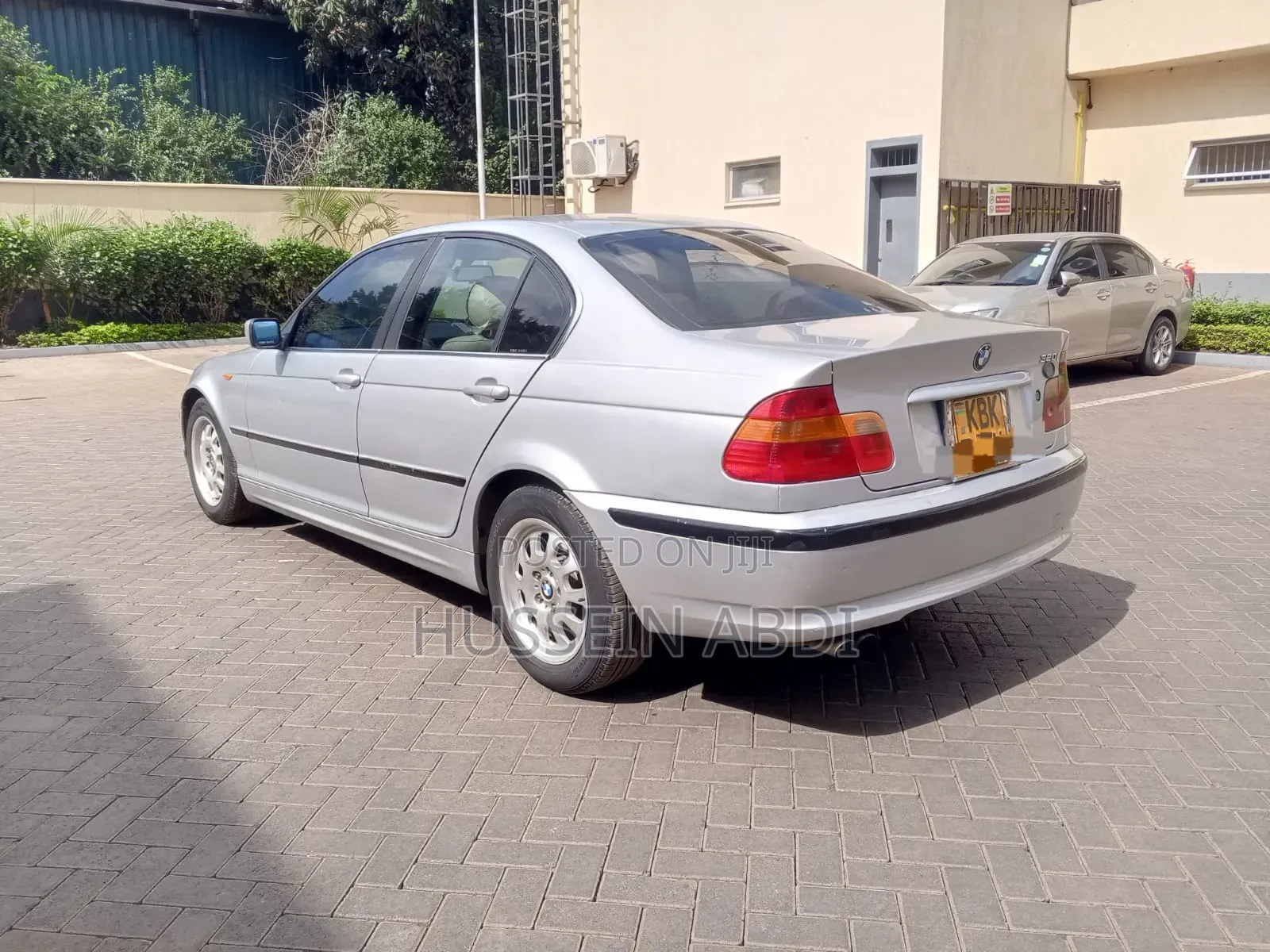 BMW 320i 2002 Silver