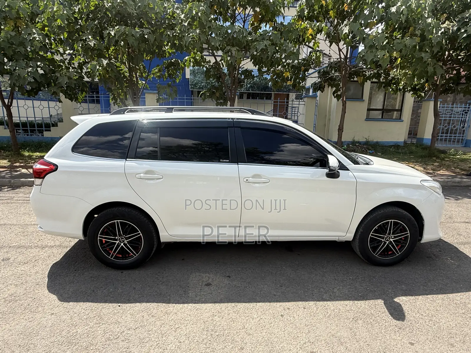 Toyota Corolla Fielder 2016 Pearl