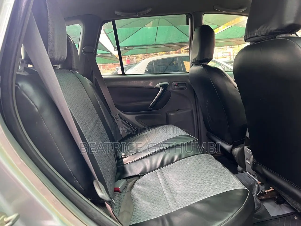 Toyota RAV4 Automatic 2000 Silver