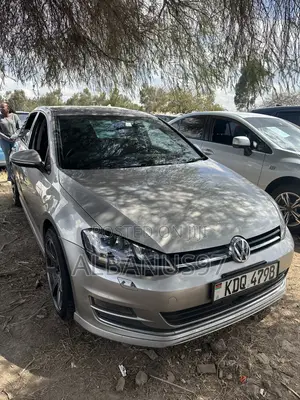 Volkswagen Golf TSI S 4-Door FWD 2017 Silver