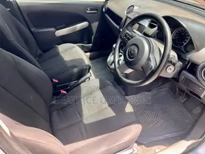 Mazda Demio 2011 Silver