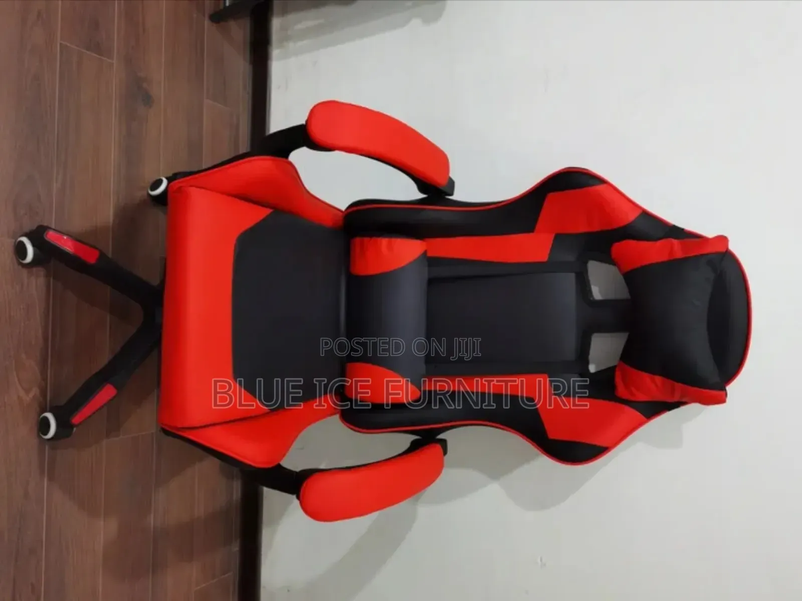 Ergonomic Racing Style Gaming Chair With Headrest