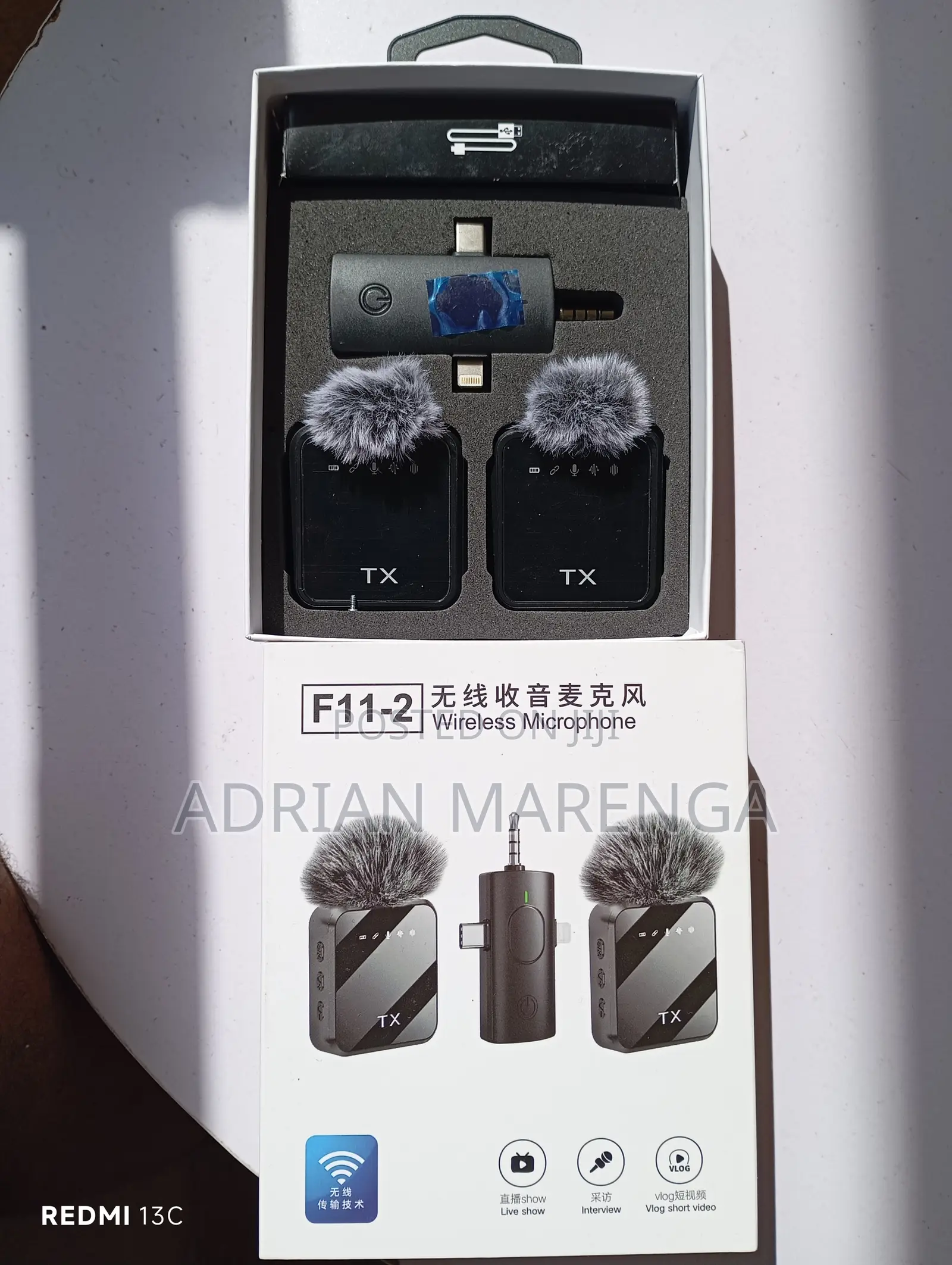 F11-2 Wireless Microphone