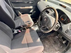 Suzuki Swift 2013 Silver