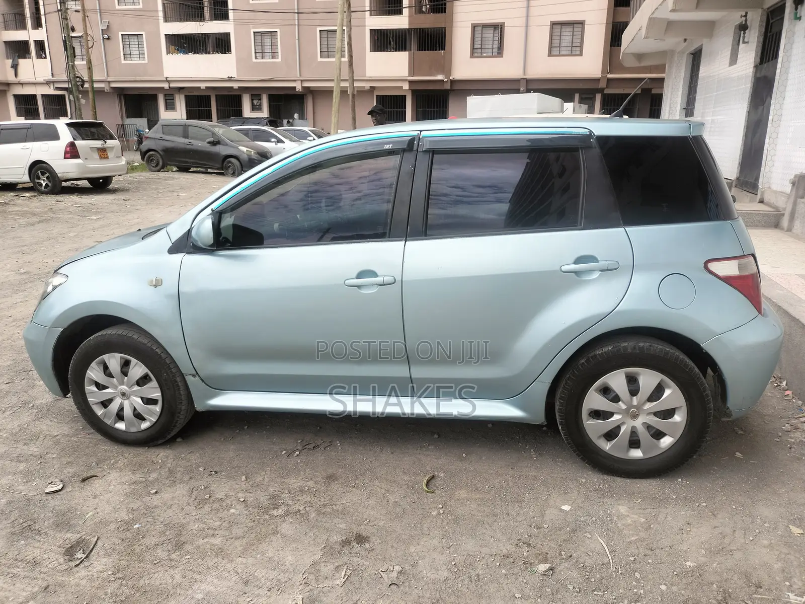 Toyota IST 2007