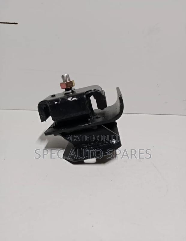 Engine Mounting Isuzu 4.3 Right Left