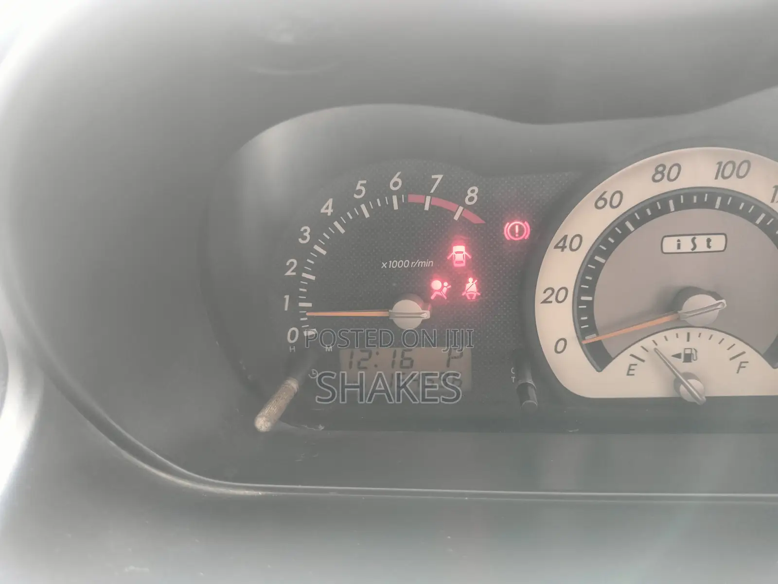 Toyota IST 2007