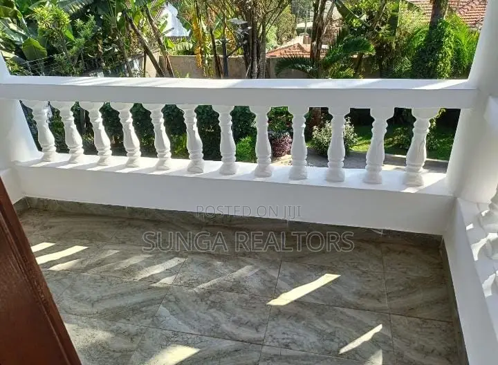 Furnished 2bdrm Duplex in Runda for rent