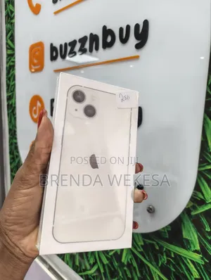 Apple iPhone 13 256 GB White