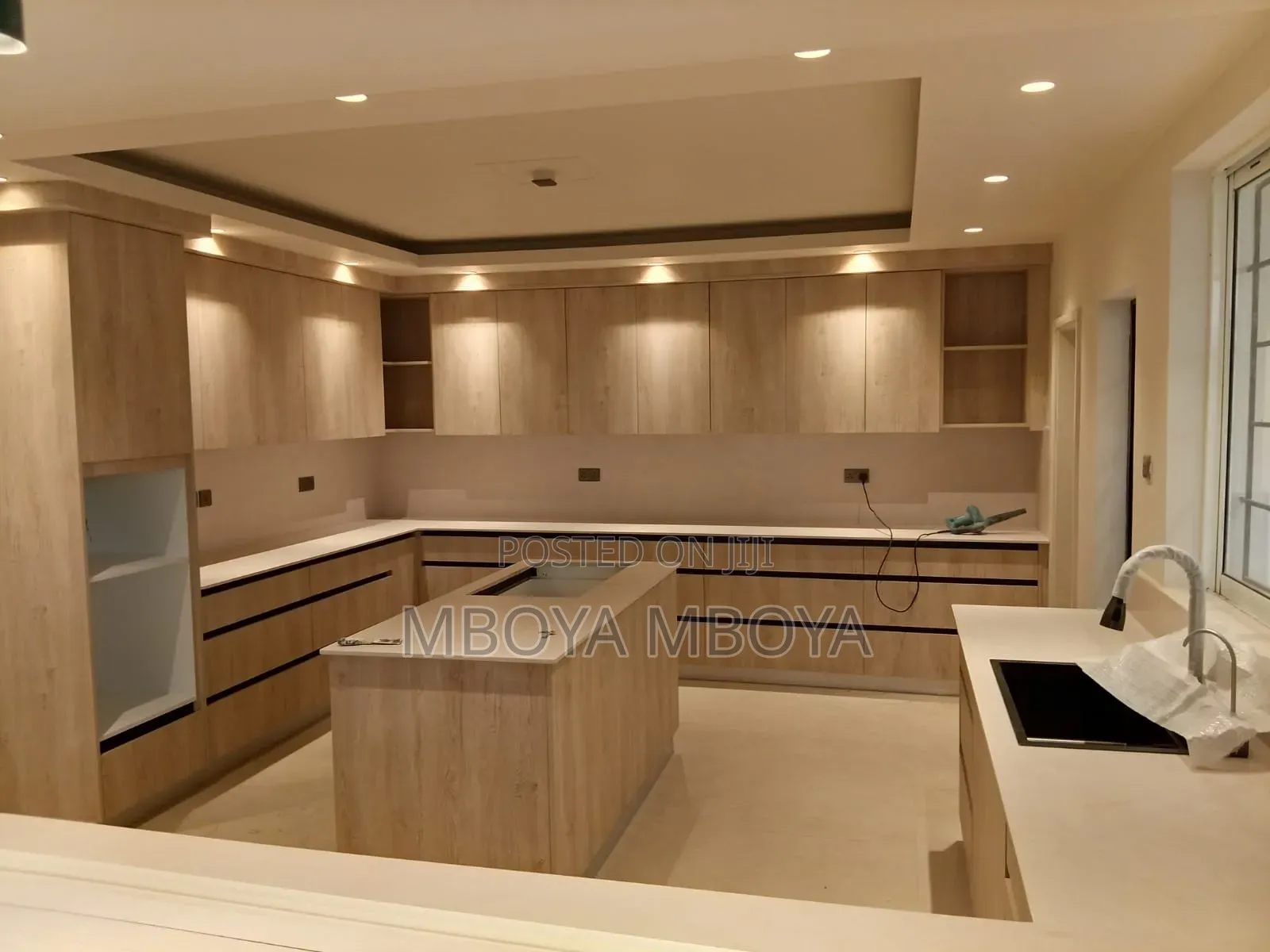4bdrm Townhouse / Terrace in Spring Valley for rent