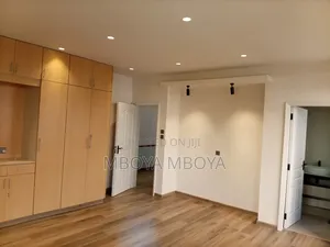 4bdrm Townhouse / Terrace in Spring Valley for rent