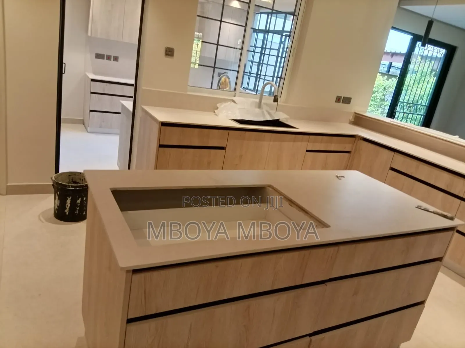 4bdrm Townhouse / Terrace in Spring Valley for rent