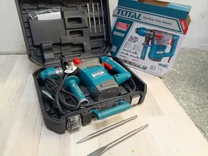 TOTAL 4200bpm 7.0J 1800W Heavy-Duty Electric Rotary Hammer