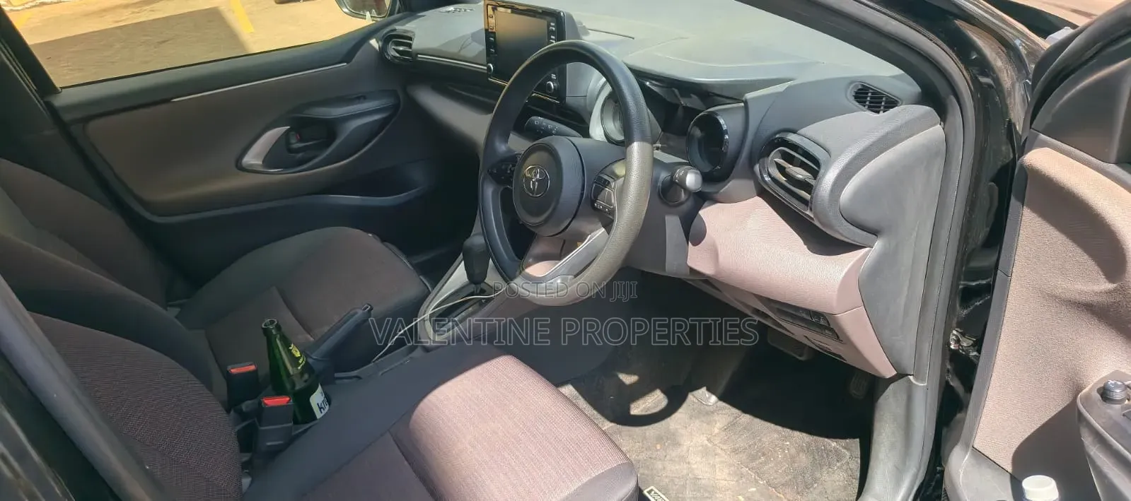 Toyota Yaris 2020 Black