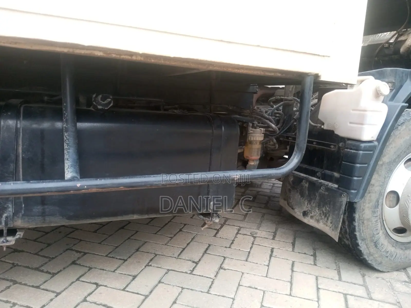 Mitsubishi Fuso Canter Fe85
