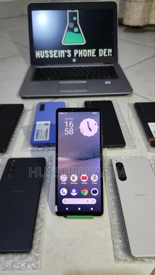 New Sony Xperia 10 V 128 GB Black