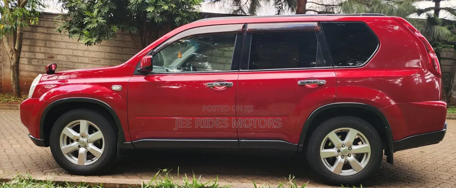 Nissan X-Trail 2009 Red